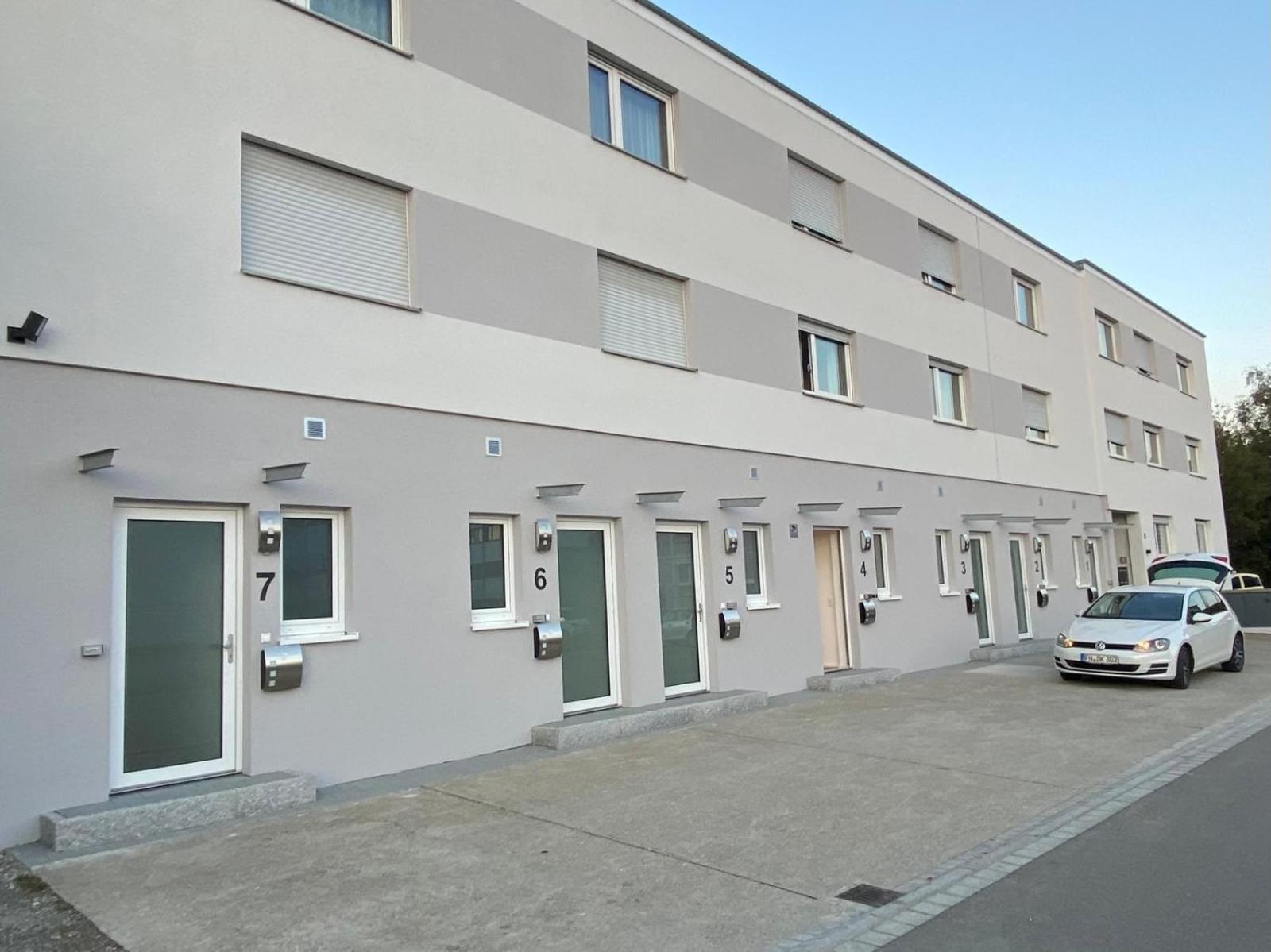 Motel42-Temporary Living Friedrichshafen Exterior photo